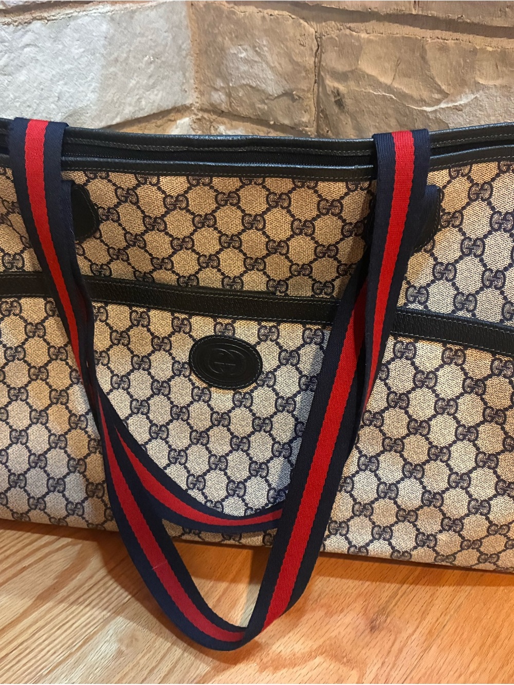 Gucci Beige GG Supreme Canvas Tote with Navy & Red Web Straps